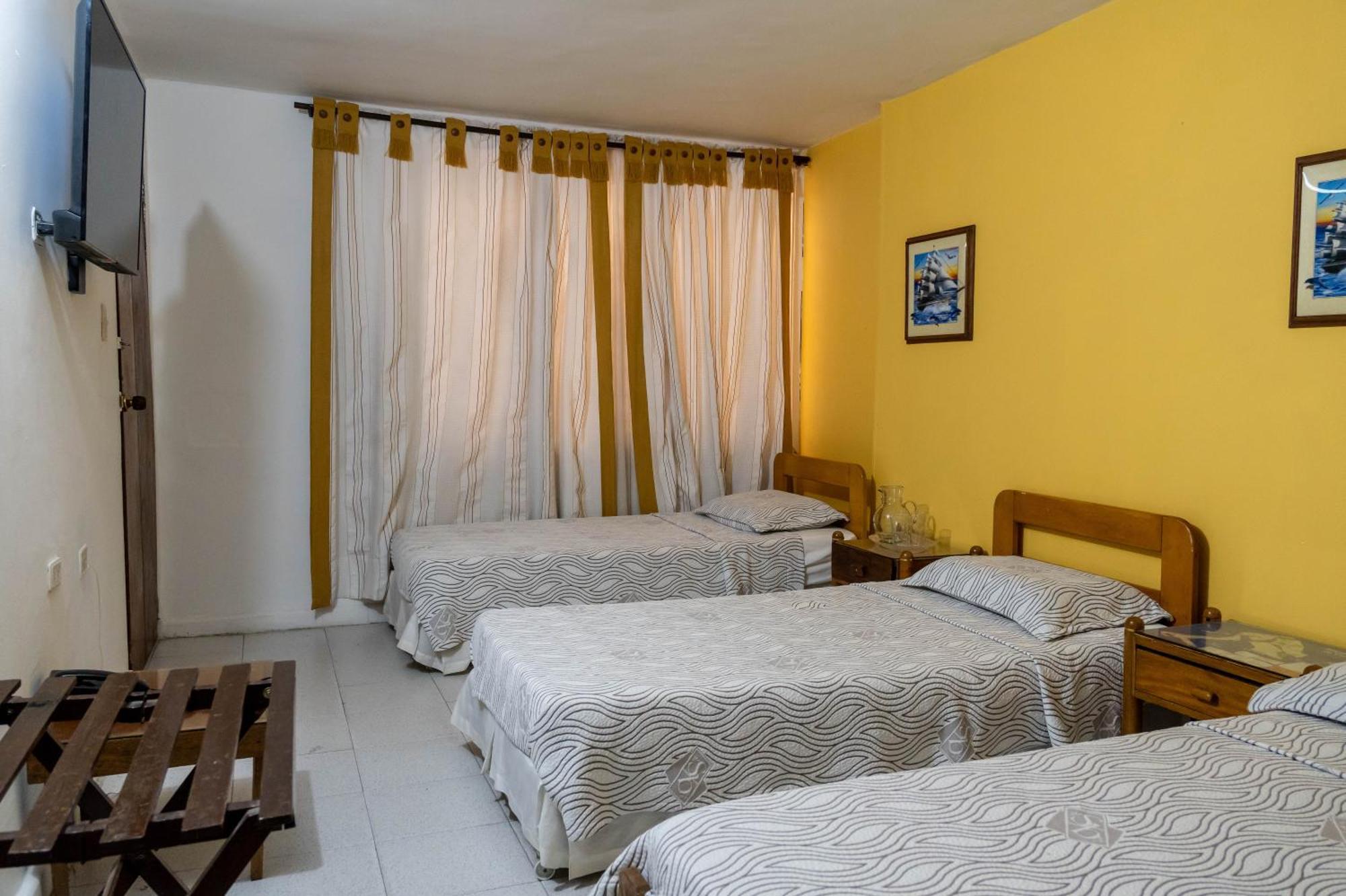 Hotel Veleros Cartagena 外观 照片